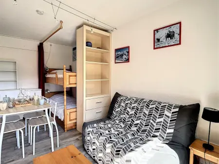 Studio lumineux - Accès pistes - Balcon - WIFI, Appartement 4 personnes à Le Corbier - Photo 2