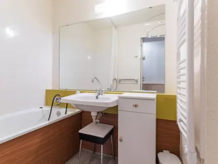 Studio lumineux - Accès pistes - Balcon - WIFI, Appartement 4 personnes à Le Corbier - Photo 12