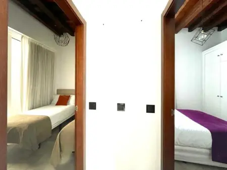 Charmant Appartement à Triana - 2 Chambres, Climatisé, Wi-Fi Gratuit, Idéal Familles/Amis - Photo 11