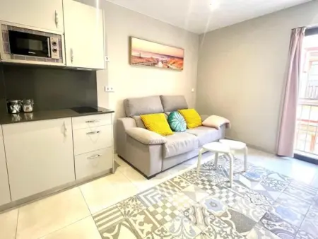 Appartement moderne 1 chambre avec balcon, clim et Wi-Fi au cœur de Séville - Photo 3