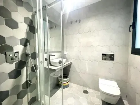 Appartement moderne à Séville avec balcon, Wi-Fi et climatisation - Photo 4