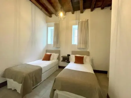 Appartement moderne 2 chambres à Triana, Séville - 4 lits, cuisine équipée - Photo 3