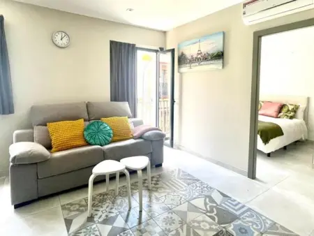 Appartement Moderne 1 Chambre avec Balcon au Cœur de Séville, Alameda de Hércules - Photo 2