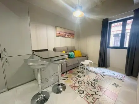 Appartement moderne 2 chambres avec clim, Wi-Fi et cuisine équipée - Séville - Photo 2