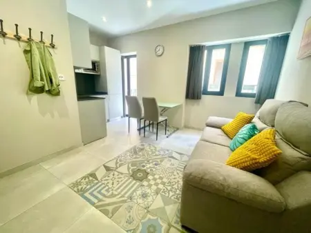 Charmant Appartement Moderne 2 Chambres au Cœur de Séville - Wi-Fi Gratuit et Climatisation - Photo 1