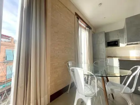 Charmant Appartement à Triana avec 1 Chambre, Près du Guadalquivir - Équipé et Confortable - Photo 7