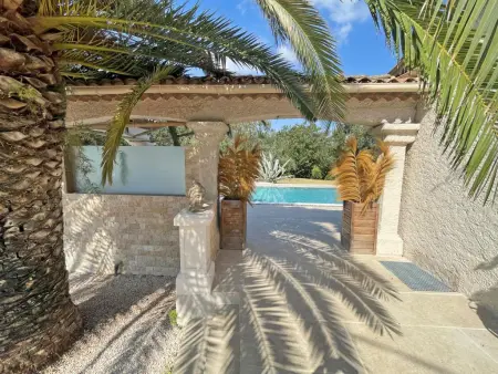 le Gabron, Villa de luxe avec clim & piscine, près de la mer - Photo 14