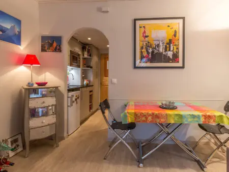 Studio rénové avec wifi, balcon, au cœur de Val-d'Isère, proche pistes et commodités - Photo 4