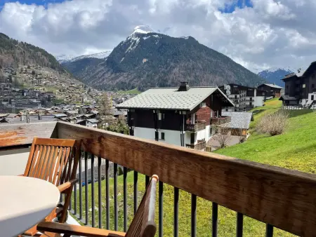 Studio ski aux pieds avec balcon ensoleillé, WIFI à Morzine - Photo 11