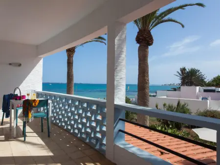 Charmante Maison avec Terrasse à Corralejo, Proche Plage et Commerces - Photo 1