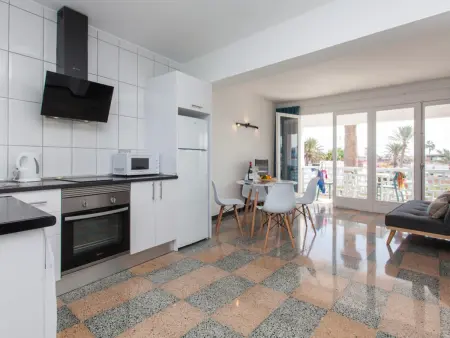Charmante Maison avec Terrasse à Corralejo, Proche Plage et Commerces - Photo 2