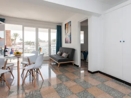 Charmante Maison avec Terrasse à Corralejo, Proche Plage et Commerces - Photo 3