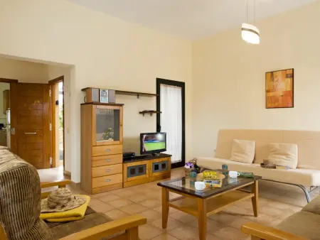 Maison Mitoyenne avec Piscine Privée entre Corralejo et El Cotillo - Photo 2