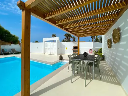Villa élégante avec piscine et proche de la plage - Photo 2