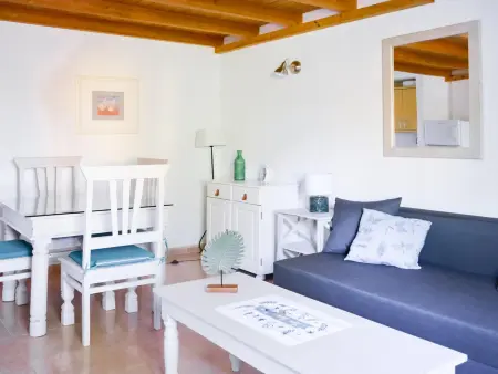 Maison de Vacances Spacieuse avec Terrasse et Piscine à Corralejo, Idéale pour 4 Personnes - Photo 5