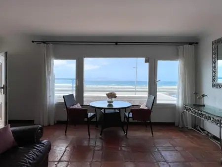 Appartement 2 chambres avec terrasse, à proximité des services et plages à Corralejo - Photo 6