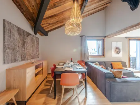 Superbe duplex rénové avec 3 chambres et garage double, au centre de Morzine - Photo 3
