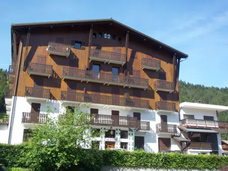 Superbe duplex rénové avec 3 chambres et garage double, au centre de Morzine - Photo 13