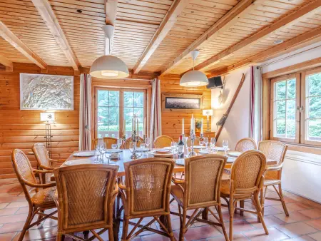 Chalet spacieux avec jacuzzi et sauna à Morzine, animaux acceptés - Photo 2