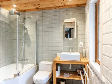 Chalet spacieux avec jacuzzi et sauna à Morzine, animaux acceptés - Photo 8