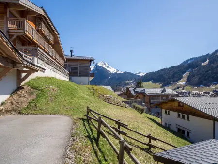 Appartement ensoleillé à Morzine avec parking couvert, proche centre - Photo 13