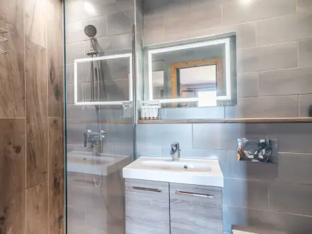Superbe duplex 5 pièces rénové, proche centre Morzine, animaux admis - Photo 10