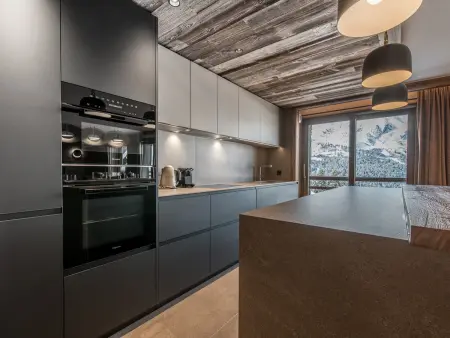 Superbe appartement skis aux pieds avec conciergerie 5*, Méribel - Photo 5