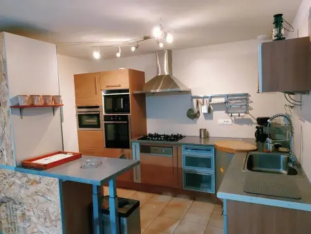 Maison avec piscine privée à 800 m de l'océan à Jard-sur-Mer - Photo 2