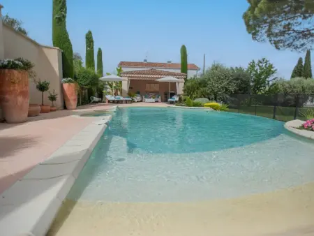 La Sarrazine, Villa avec beau jardin et piscine privée - Photo 8