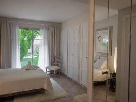 La Sarrazine, Villa avec beau jardin et piscine privée - Photo 27