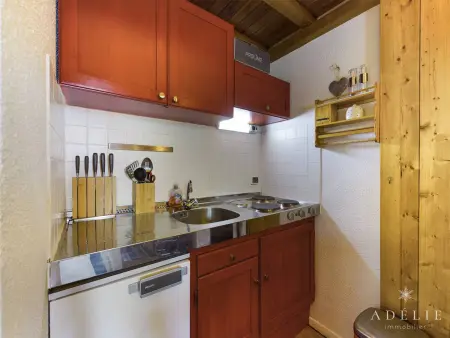 Studio mezzanine rénové 4 pers, balcon, 80m des pistes, proche commerces - Montvalezan - Photo 2