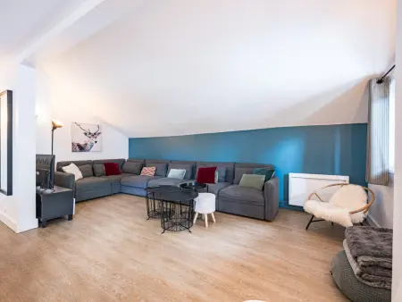 Appartement duplex au centre, ski aux pieds, rénové et spacieux - Photo 3