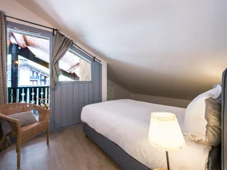 Appartement duplex au centre, ski aux pieds, rénové et spacieux - Photo 8