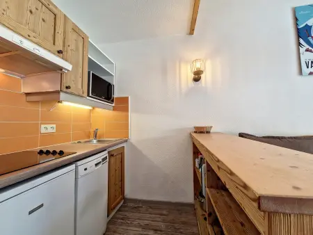 Studio avec mezzanine, balcon, parking proche pistes Val-d'Isère - Photo 3