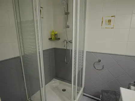 Unique triplex médiéval à Troyes, idéal pour familles - Photo 17