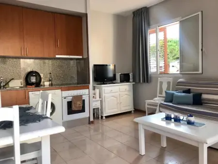 Appartement familial avec piscine et jardin, à 200m de la plage, La Pineda - Photo 3