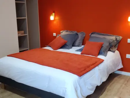 Gîte rénové avec piscine intérieure, accessible PMR, en plein cœur du Bocage Vendéen. - Photo 6