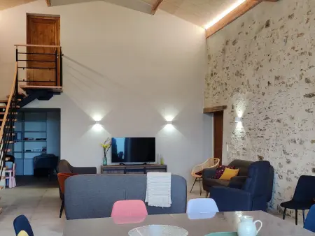 Gîte rénové avec piscine intérieure, accessible PMR, en plein cœur du Bocage Vendéen. - Photo 7
