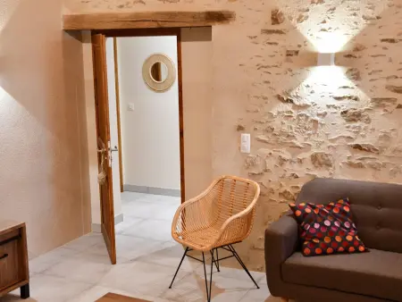 Gîte rénové avec piscine intérieure, accessible PMR, en plein cœur du Bocage Vendéen. - Photo 10