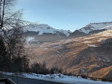 Studio agréable près des pistes avec terrasse et casier à skis - Photo 6