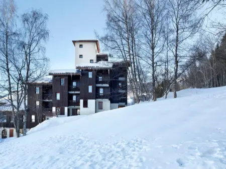 Studio agréable près des pistes avec terrasse et casier à skis - Photo 8
