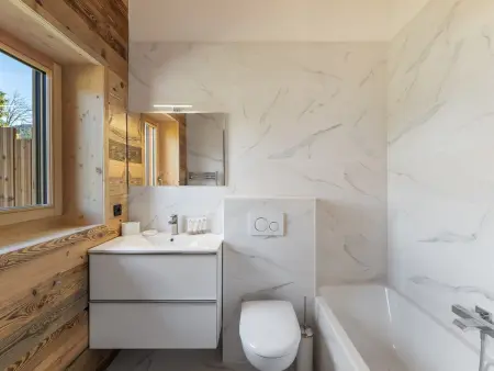 Appartement lumineux de 100 m² avec balcon, proche centre Megève, 4 adultes et 2 enfants - Photo 7