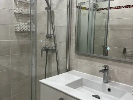 Appartement T3 à 50m de la plage, proche centre - Photo 3