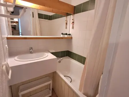 T2 calme, accès pistes, parking privé, Appartement 4 personnes à Les Deux Alpes - Photo 9