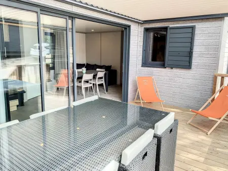 Chalet à Jullouville - 6 couchages, piscine chauffée, proche plage et commerces - Photo 9