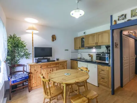 Appartement cosy à Cauterets - 4 pers, jardin, parking, proche centre et thermes. - Photo 6