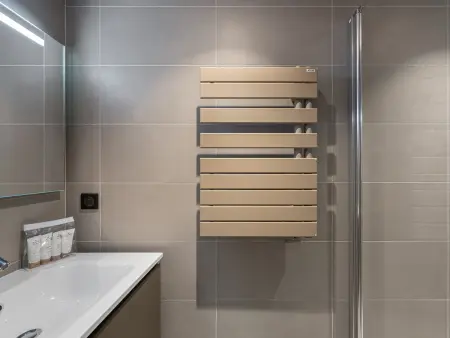 Bel appartement à Megève dans résidence avec piscine - Photo 9