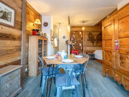 Appartement charmant avec Wifi, animaux acceptés, 34m2 à Val-d'Isère - Photo 2