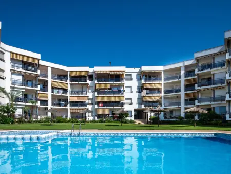 Appartement rénové face plage avec piscine, Appartement 4 personnes à Creixell - Photo 2