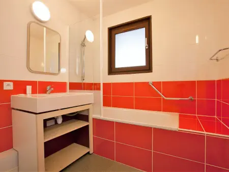 Appartement 2 pièces avec balcon et accès skis aux pieds, 5 personnes - Photo 5
